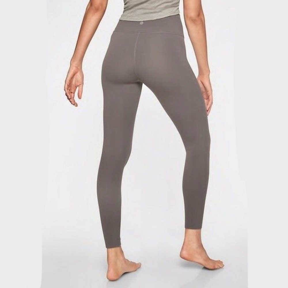 Athleta Elation 7/8 Tight in Powervita